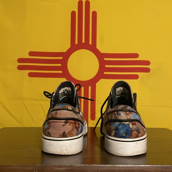 Nike sb janoski blue digi floral size 9.5 - Picture 3 of 4